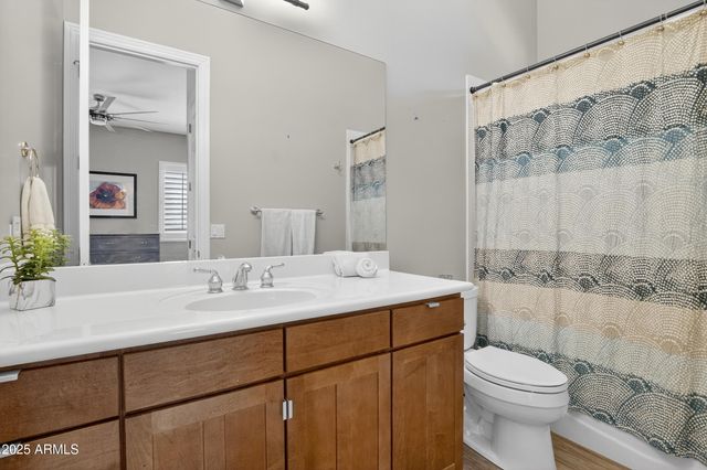 1333 N CLIFFSIDE Drive, Gilbert, AZ 85234