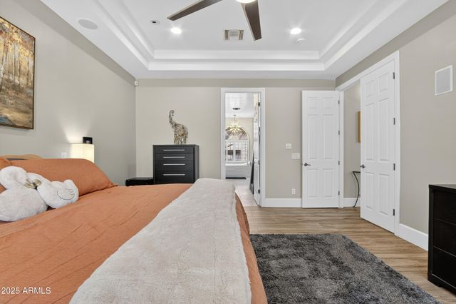 1333 N CLIFFSIDE Drive, Gilbert, AZ 85234