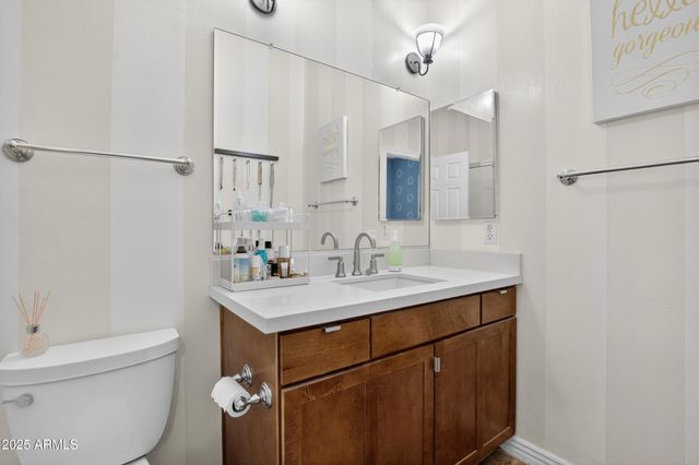 1333 N CLIFFSIDE Drive, Gilbert, AZ 85234