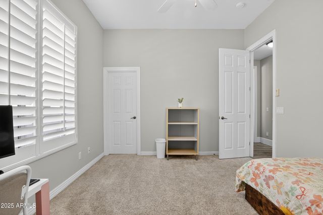 1333 N CLIFFSIDE Drive, Gilbert, AZ 85234