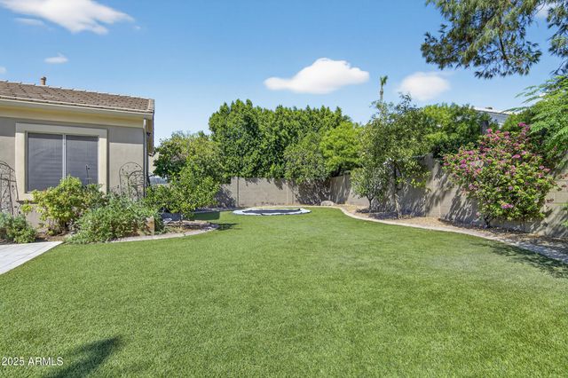 1333 N CLIFFSIDE Drive, Gilbert, AZ 85234