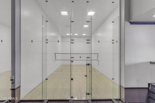 1333 N CLIFFSIDE Drive, Gilbert, AZ 85234