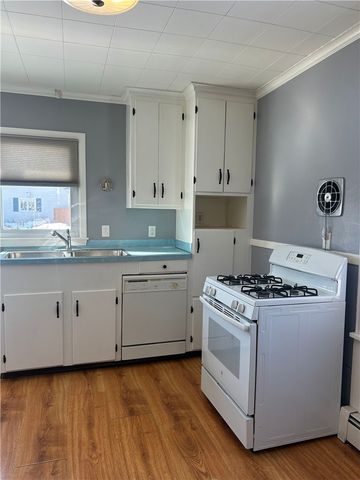 18 Hobson Avenue, North Providence, RI 02911