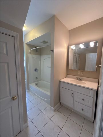 18 Hobson Avenue, North Providence, RI 02911