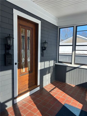 18 Hobson Avenue, North Providence, RI 02911