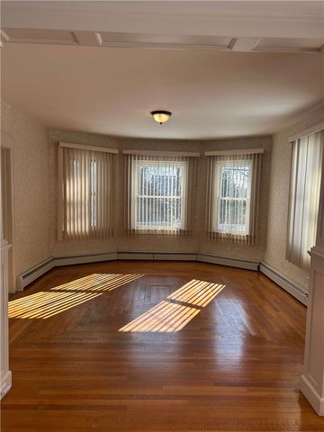 18 Hobson Avenue, North Providence, RI 02911