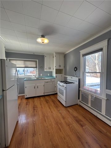 18 Hobson Avenue, North Providence, RI 02911