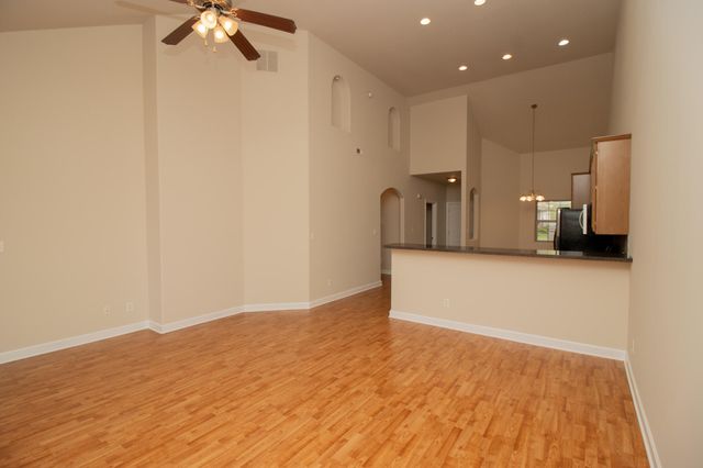 5606 Mississippi Street, Hobart, IN 46342