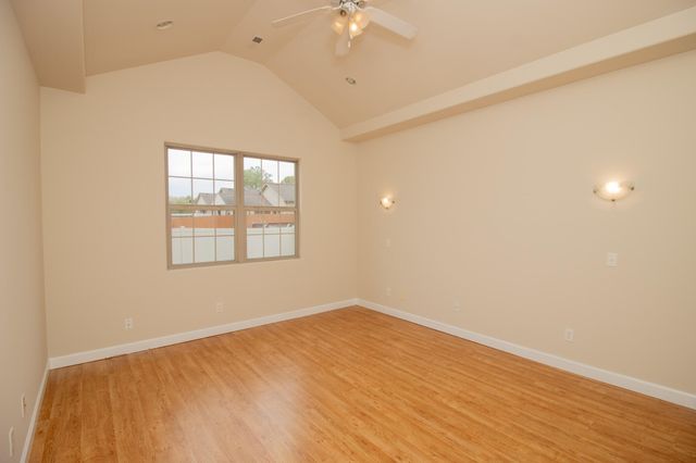 5606 Mississippi Street, Hobart, IN 46342