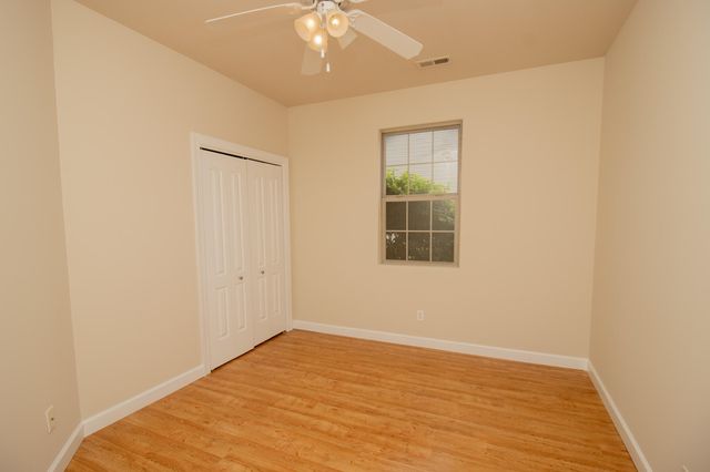 5606 Mississippi Street, Hobart, IN 46342
