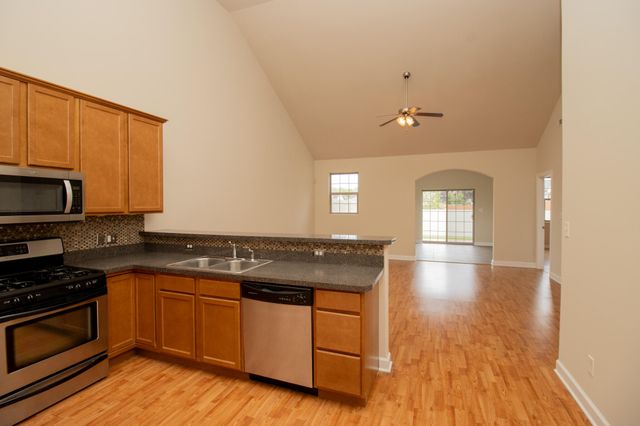 5606 Mississippi Street, Hobart, IN 46342