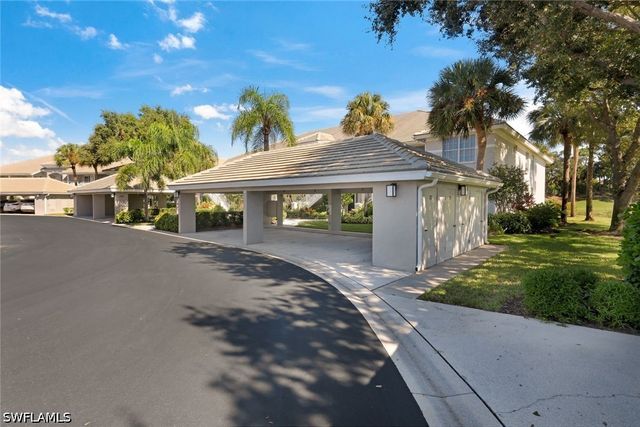 2235 Chesterbrook CT 203, Naples, FL 34109