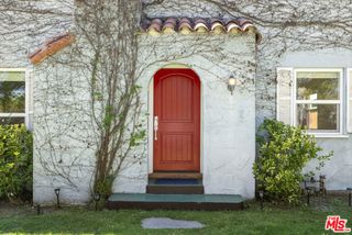 2031 Glendon Avenue, Los Angeles, CA 90025