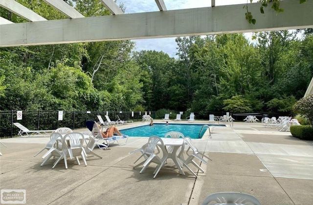 25849 Maritime Circle, Harrison Twp, MI 48045