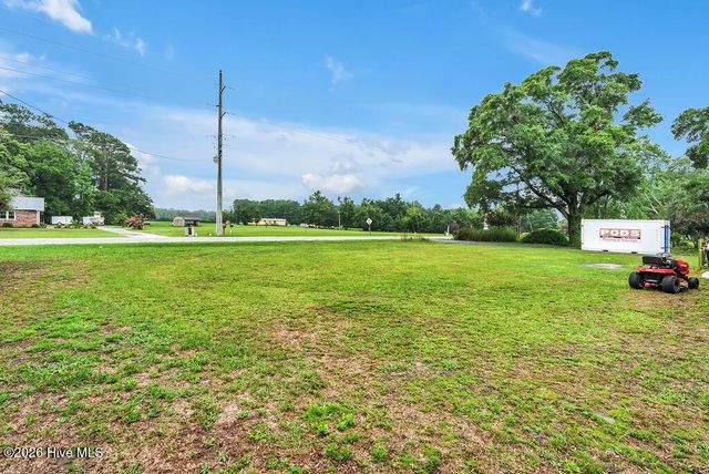 1753 Old Ocean Highway, Bolivia, NC 28422