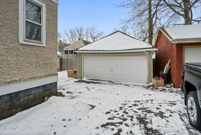 154 Elmer Avenue, Schenectady, NY 12308