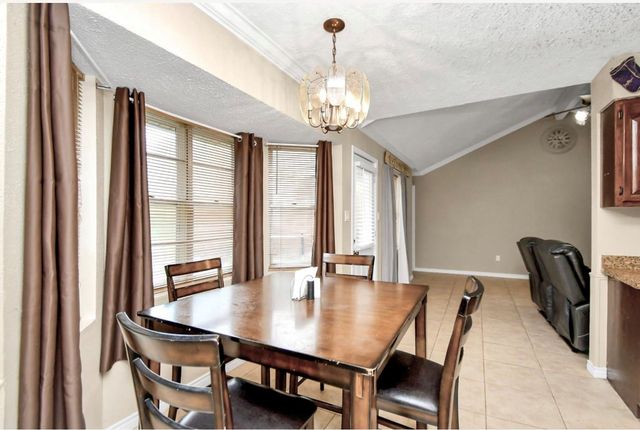 712 Meadowick Drive, Baytown, TX 77521