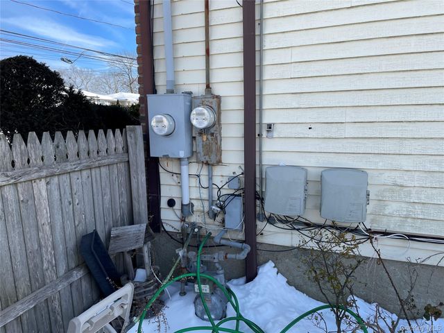 1286 America Avenue, West Babylon, NY 11704