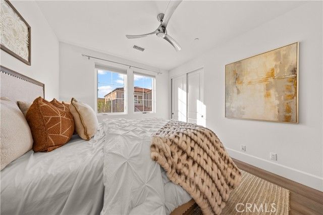 65 Glacier, Irvine, CA 92602