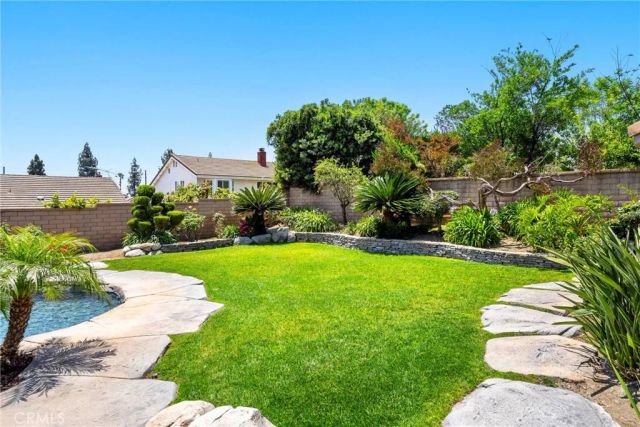 904 Pineridge St, Upland, CA 91784