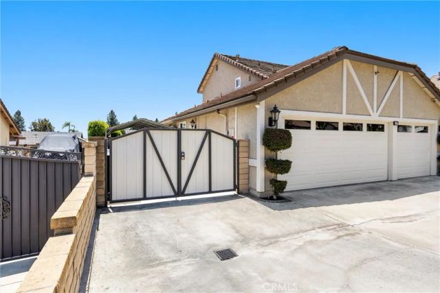 904 Pineridge St, Upland, CA 91784