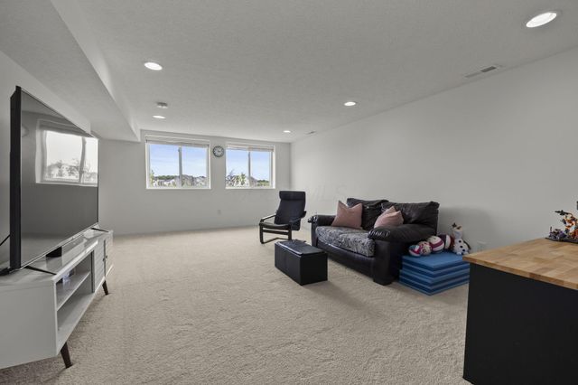 3655 Bluejay Ridge Drive, Powell, OH 43065