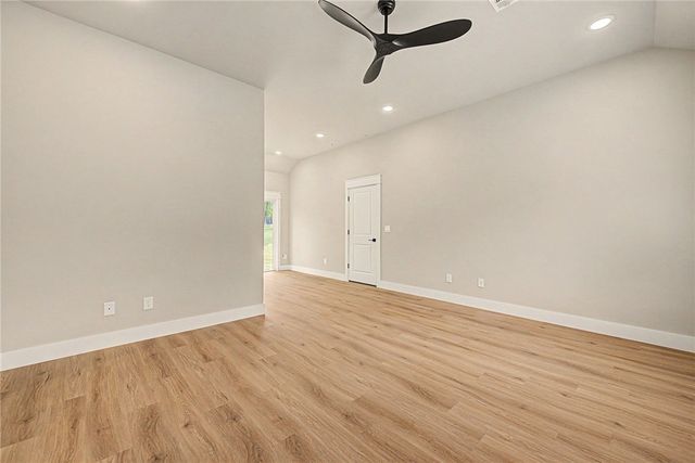 14 Brims Ness Lane, Bella Vista, AR 72715