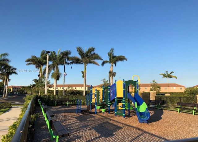 3736 NE 2nd Street, Homestead, FL 33033