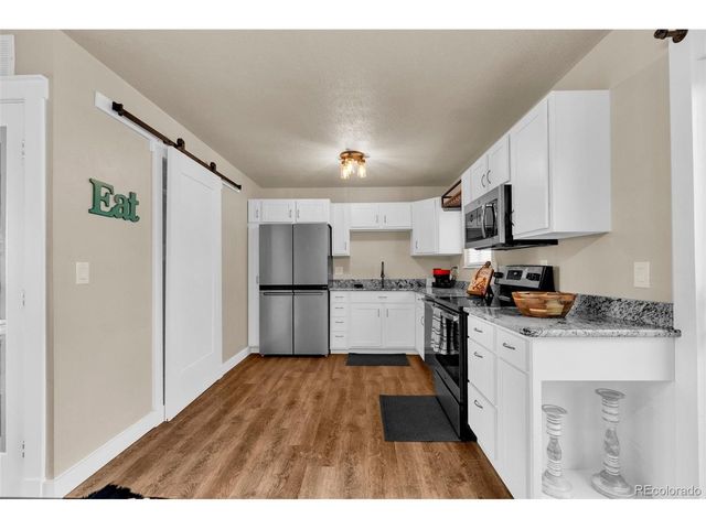 2010 Shawnee Dr, Colorado Springs, CO 80915