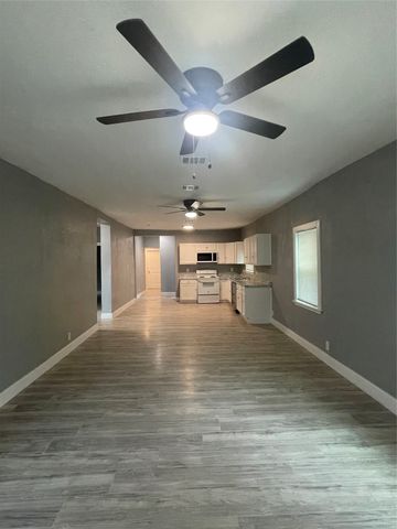 603 Wyatt Street, Waxahachie, TX 75165