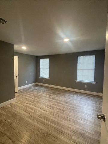 603 Wyatt Street, Waxahachie, TX 75165