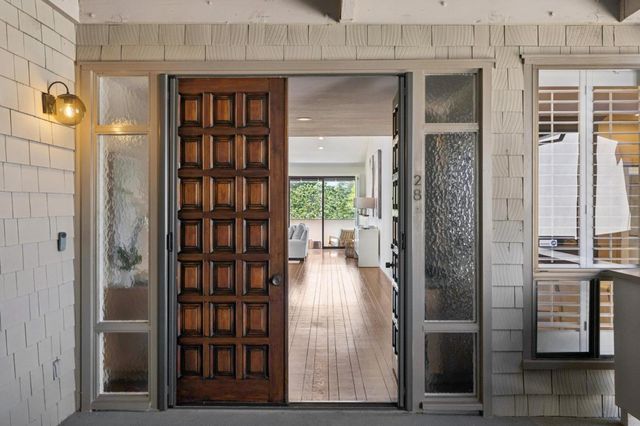 28 Mansion Court 727, Menlo Park, CA 94025