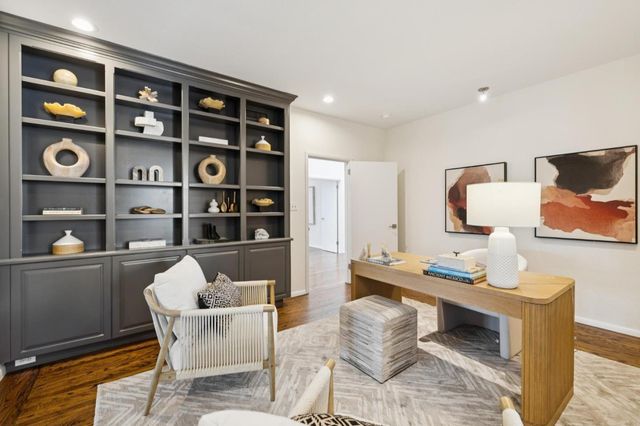 28 Mansion Court 727, Menlo Park, CA 94025