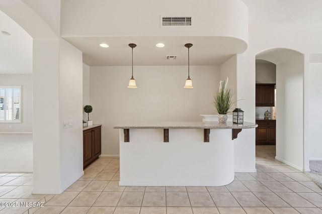 37303 S Vista Park Drive, Saddlebrooke, AZ 85739