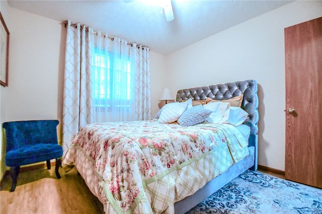 6700 Willow Creek Drive, Huber Heights, OH 45424