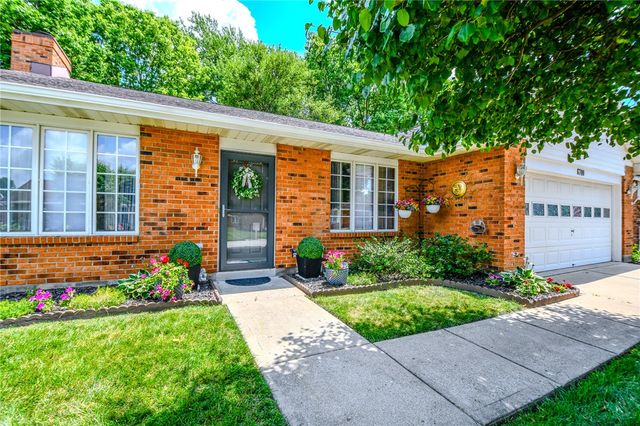 6700 Willow Creek Drive, Huber Heights, OH 45424