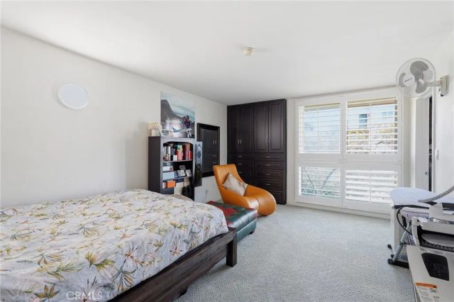 429 N Oakhurst Drive 301, Beverly Hills, CA 90210