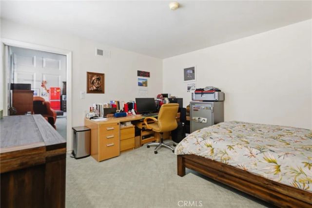 429 N Oakhurst Drive 301, Beverly Hills, CA 90210