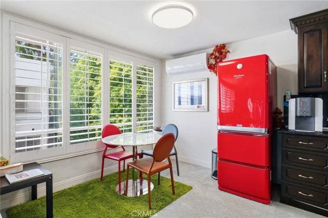 429 N Oakhurst Drive 301, Beverly Hills, CA 90210