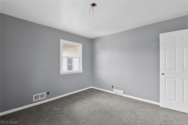 1420 Tampa Avenue, Cleveland, OH 44109