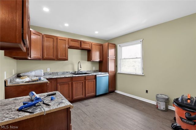 1420 Tampa Avenue, Cleveland, OH 44109