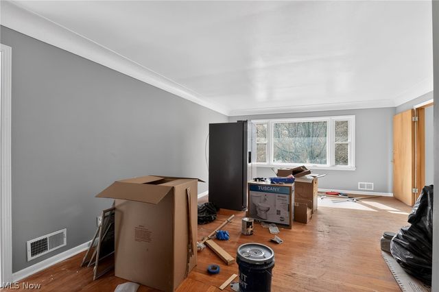 1420 Tampa Avenue, Cleveland, OH 44109