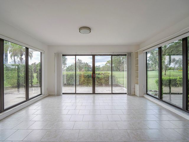 13867 Eastpointe Way, Palm Beach Gardens, FL 33418