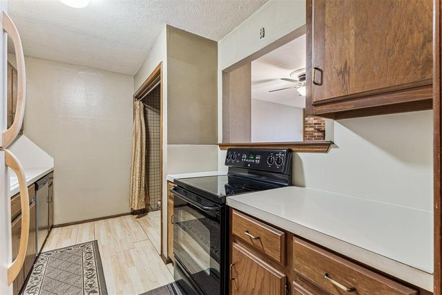 2361 Heatherfield Lane, Norman, OK 73071