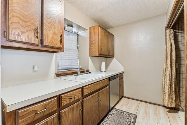 2361 Heatherfield Lane, Norman, OK 73071