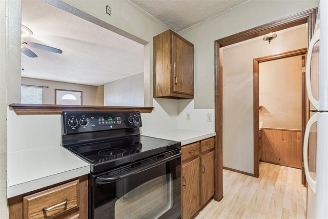 2361 Heatherfield Lane, Norman, OK 73071