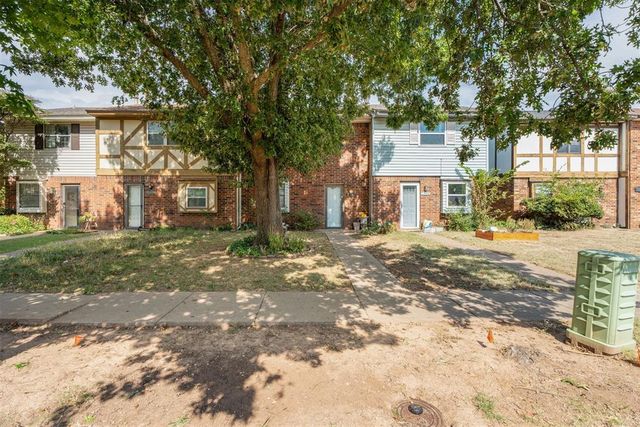 2361 Heatherfield Lane, Norman, OK 73071