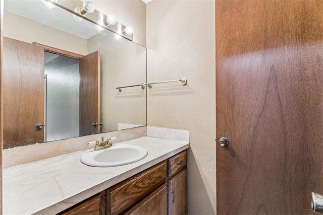 2361 Heatherfield Lane, Norman, OK 73071