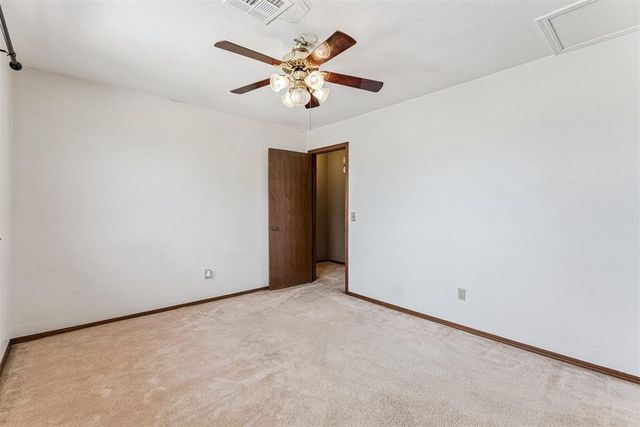 2361 Heatherfield Lane, Norman, OK 73071