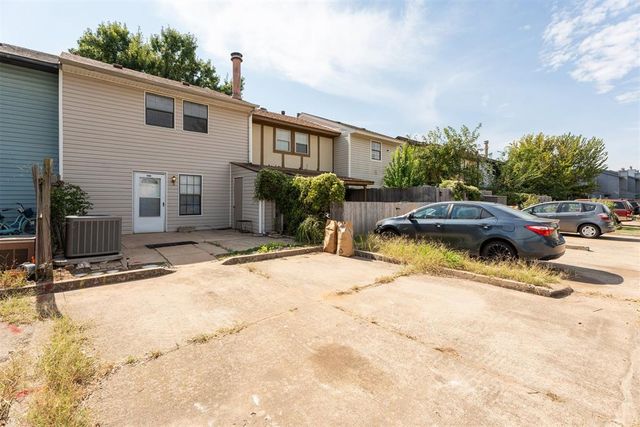 2361 Heatherfield Lane, Norman, OK 73071